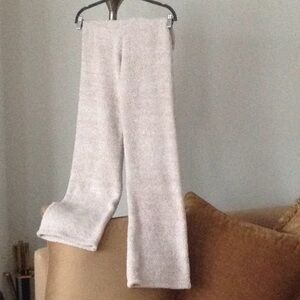 🔥The Paper Store - Uncharted Threads Ivory Pants